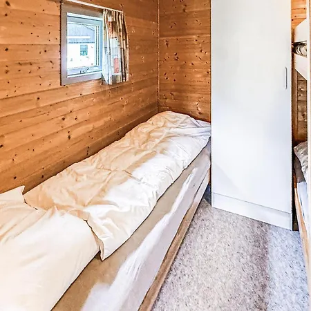 2 Bedroom Cozy In